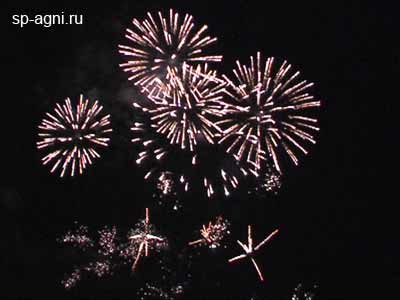 Высотный фейерверк в честь Именинницы!